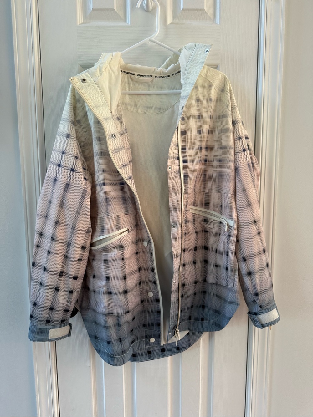 Free People packable “ singing in the rain” jacket - Picture 3 of 9